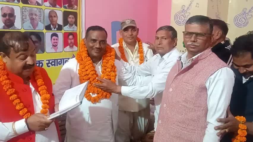 दिनेश प्रजापति बनाए गए राष्ट्रीय प्रजापति एकता सभा के राष्ट्रीय मुख्य महासचिव