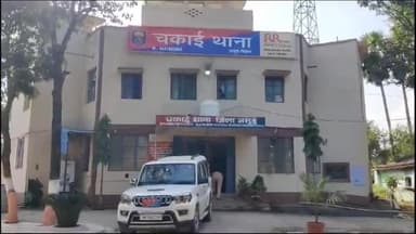 चकाई: सरोन बक्शीला मुख्य मार्ग के बसबुटी चरकी  पहाड़ी के समीप अज्ञात चार पहिया वाहन की ठोकर से बाइक सवार की मौत