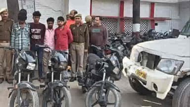 मथुरा: थाना हाईवे पुलिस ने लूट डकैती की योजना बनाते 4चोर एक बाल अपचारी को किया निरूद्ध अवैध असला कारतूस 3 मोटरसाइकिल 1 बोलेरो