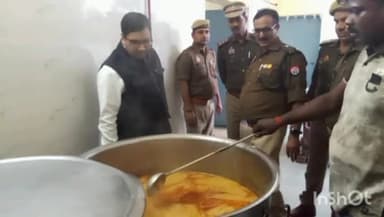 देेेवरिया: अपर जिला एवं सत्र न्यायाधीश ने जिला कारागार और वन स्टाफ सेंटर का किया निरीक्षण, दिए आवश्यक निर्देश