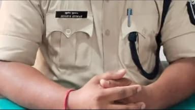 डेहरी: बालू लदा ट्रैक्टर थाने से छोड़ देने के आरोप नासरीगंज SHO सस्पेंड, DIG नवीन चन्द्र झा ने दी जानकारी