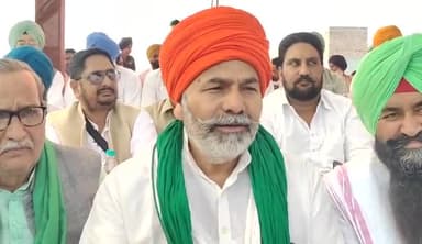 करनाल: सौंकड़ा गांव पहुंचे BKU के राष्ट्रीय प्रवक्ता राकेश टिकैत ने कहा कि 26 से 28 नवम्बर तक पंचकूला में दिया जाएगा धरना