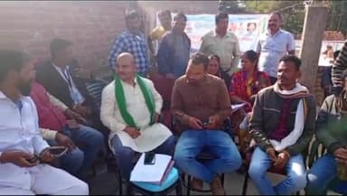 गुमला: राजा कॉलोनी में मजदूर संघ CFTUI की हुई बैठक संपन्न