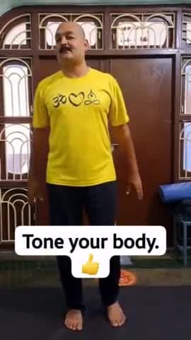 मुशहरी: Tone your body. #yogacharyashailendra #yogamuzaffarpur #yogahome #trendingreels #facebookreels #viralpage #ballyfat #hea