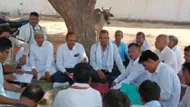 सिणधरी: हनुमान मंदिर परिसर में रैगर समाज की बैठक हुई आयोजित, समाज हितों को लेकर की गई चर्चा