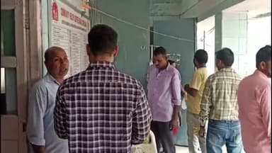 बरौली: सिसई गांव में घर में कार्य करने के दौरान महिला को लगा बिजली का करंट, इलाज के लिए बरौली पीएचसी में कराया गया भर्ती