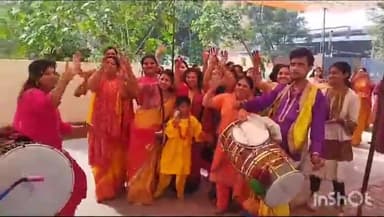 मुज़फ्फरनगर: भोपा रोड स्थित किरण सिटी में भगवान शिव के मंदिर की प्राण प्रतिष्ठा के अवसर पर निकाली गई भव्य शोभायात्रा