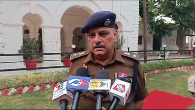 कानपुर: पुलिस आयुक्त कार्यालय में मनाया गया पुलिस झंडा दिवस