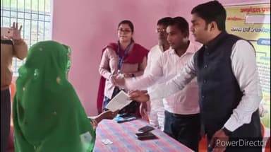 जगदीशपुर: हेतमपुर में जगदीशपुर एसडीएम ने 29 लाभुकों के बीच राशन कार्ड का किया वितरण, जिला परिषद सदस्य मोहम्मद मुस्लिम रहे मौजूद