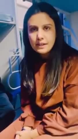 BIG EXPOSE: #AAP की महिला कार्यकर्ता  ने #मोदी_राज में भारतीय रेल में महिला सुरक्षा की सच्चाई का किया पर्दाफाश