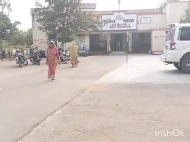 बल्देवगढ़: सुजारा बांध नहर में डूबने से मृत हुई महिला के शव का बल्देवगढ़ CHC में किया गया पीएम  ,पुलिस ने किया मर्ग कायम