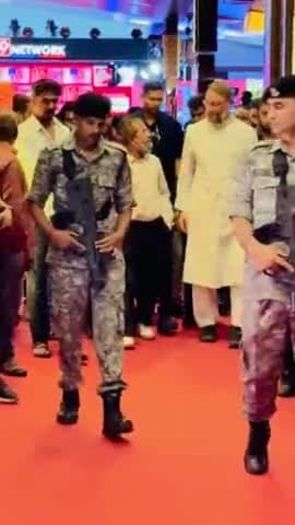 Barrister Asaduddin Owaisi While Leaving After Atttending Debate TV9 Conclave 2023 🪁
#aimim #abdulhannan