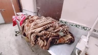 गोपालगंज: भेड़िया गांव में पत्नी से नाराज होकर पति ने खाया कीटनाशक, हुई मौत, पोस्टमार्टम की प्रक्रिया में जुटी पुलिस