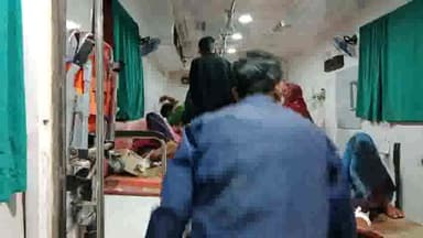 गुमला: कुरूमगढ़ पुल के पास बस व ऑटो की टक्कर में 14 लोग हुए घायल, मजिस्ट्रेट की मौजूदगी में 3 शवों का हुआ पोस्टमार्टम