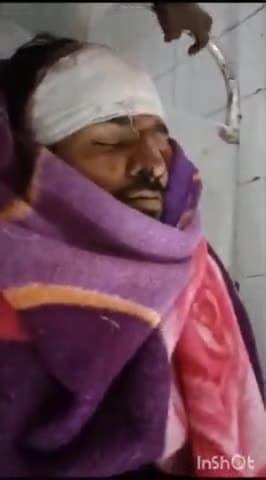 कैसरगंज: दुरगु पुर  के पास बाइक सवार को ट्रक ने मारी टक्कर हालत गंभीर इलाज जारी