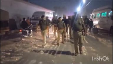 हरदोई: बावन में विवाद के बाद SP ने ASP के साथ किया पैदल भ्रमण, लोगों से की वार्ता