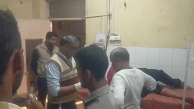 इकौना: कटरा वीरपुर मार्ग पटना कोठार के पास ई-रिक्शा की टक्कर से बाइक सवार एफसीआई ठेकेदार हुआ घायल