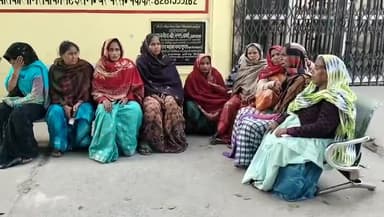 बदायूं: रहड़िया पुलिस चौकी के पास ट्रक ने बाइक सवार चाचा-भतीजा को टक्कर मारी भतीजा की हुई मौत चाचा घायल हुए श