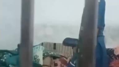 इटावा: सिविल लाइन इलाके में किराए के मकान में रह रही किशोरी का फंदे से लटकता मिला शव, मौके पर पहुँची पुलिस जांच में जुटी