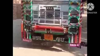 बगहा: पुलिस ने 822 कार्टून शराब के साथ 2 लोगों को बगहा में किया गिरफ्तार