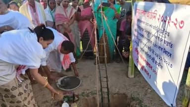 সোণাৰি: নামনি দিচাওত অসম দৰ্শন আঁচনিৰ অধীনত নামঘৰৰ চাৰিবেৰা নিৰ্মাণৰ শুভাৰম্ভ কৰে মহিলা মৰ্চাৰ ৰাজ্যিক কাৰ্যনিৰ্বাহক অলি মহনে