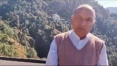 शिमला ग्रामीण: टूटू मजठाई में सामूहिक शमशान घाट के लिए सांसद सुरेश ने प्रदान किए ₹5 लाख, प्रधान उत्तम सिंह कश्यप ने दी जानकारी