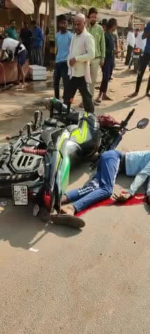 #tarapur dhoni me kailaspati aur bike ke #accedant me bike sawar ki #maut
