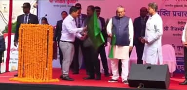 पटना ग्रामीण: सीएम नीतीश कुमार ने राजवंशी नगर में नशा मुक्ति दिवस पर नशा मुक्ति प्रचार कार्यों का हरी झंडी दिखाकर किया शुभारंभ