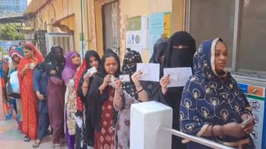 बूंदी: बूंदी विधानसभा चुनाव में महिलाओं ने मतदान में दिखाया अपार उत्साह गत विधानसभा चुनाव की अपेक्षा बढ़ा मतदान प्रतिशत