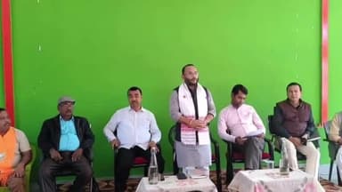 সোণাৰি: সোণাৰিত জিলা বিজেপিৰ সাংগঠনিক সভাত ৰাজ্যিক সাধাৰণ সম্পাদক দিপ্লু ৰঞ্জন শৰ্মা, বিধায়ক ধৰ্মেশ্বৰ কোঁৱৰৰ অংশগ্ৰহণ