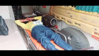 मऊरानीपुर: बरियाबेर के पास अज्ञात वाहन की टक्कर से मोटरसाइकिल सवार व्यक्ति घायल,हालत गंभीर झांसी रिफर।