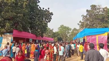 देवीपुर: बरावां पंचायत भवन परिसर में सरकार आपके द्वार कार्यक्रम का किया गया आयोजन