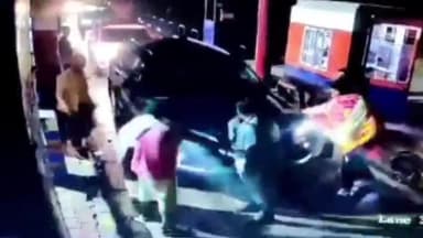 करनाल: बस्ताडा टोल प्लाजा पर बिना टोल टैक्स दिए गाड़ियां निकलवाने को लेकर टोल कर्मियों के साथ की गई मारपीट