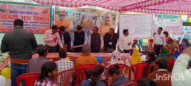 कैसरगंज: तपेसीफा में स्वास्थ्य मेले में जांची गई किशोर-किशोरियों की सेहत; स्वास्थ्य कर्मी सहित सीएमओ रहे मौजूद