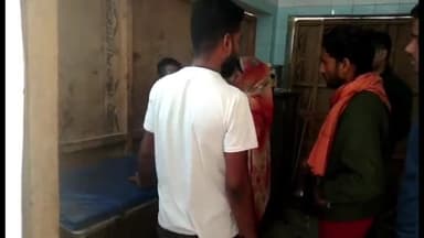 बरौली: कल्याणपुर गांव में पटाखा जलाने के दौरान बच्चा झुलसा, इलाज के लिए बरौली पीएचसी में कराया गया भर्ती