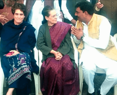 आप एक अच्छे नेता के साथ त्याग और विशवास की सच्ची और  अच्छी नेता हैं 
मुझें गर्व है की कांग्रेस पार्टी का सिपाही हूँ।
#soniyagandhi
#RahulGandhi
#PriyankaGandhiVadra