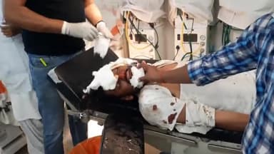 तिलौथू: माला बीघा गांव में अनियंत्रित होकर बाइक से गिरने के कारण युवक हुआ घायल, सदर अस्पताल में कराया गया भर्ती