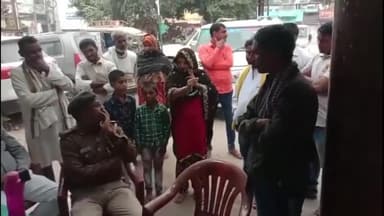 सिधाव: बगहा के स्टेट बैंक चौराहा के समीप से पांच लोग गिरफ्तार