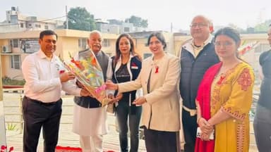 जगाधरी: 'विश्व एड्स दिवस' के मौके पर यमुनानगर विधायक ने सिविल अस्पताल से ई-रिक्शा को किया रवाना, लोगों को किया जाएगा जागरूक