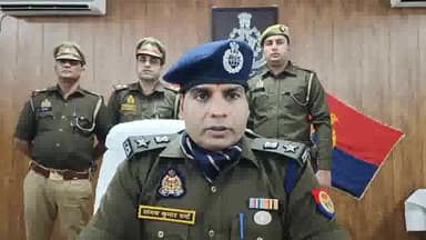 इटावा: बसरेहर इलाके में पुलिस ने दो वाहन चोरों को किया गिरफ्तार, एसएसपी संजय कुमार ने दी जानकारी