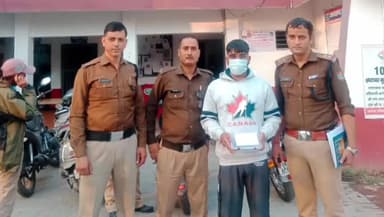 हरिद्वार: ज्वालापुर पुलिस ने पंजनहेड़ी अड्डे से पिल्ला गैंग के सदस्य को किया गिरफ्तार, देसी तमंचा और जिंदा कारतूस किया बरामद