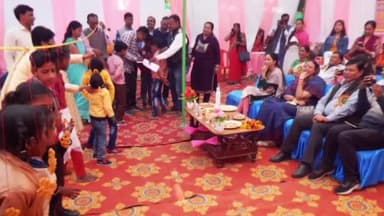 हरदोई: विश्व दिव्यांग दिवस कार्यक्रम का आयोजन, CDO ने कहा अभिभावक अपने दिव्यांग बच्चों के साथ मित्रता पूर्ण व्यवहार करें