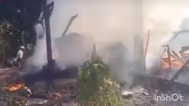 लखीमपुर: फूलबेहड़ थाना क्षेत्र के तनसुख पुरवा गांव में चाय बनाते समय गैस सिलेंडर फटने से लगी आग