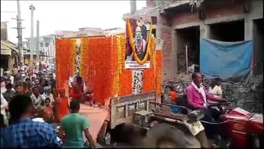 परिहार: बाबा परिहार ठाकुर मंदिर के मुख्य पुजारी का निधन,इलाके में दौरी शोक की लहर