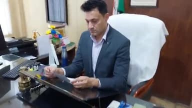 रामपुर: विकास भवन सभागार में सीडीओ नंद किशोर कलाल ने प्रेस कॉन्फ्रेंस कर कहा कि कल फिजिकल ग्राउंड में मुख्यमंत्री सामूहिक कार्यक