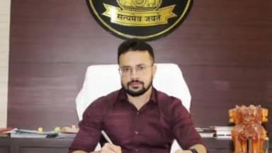 दंतेवाड़ा: विधानसभा चुनाव के शांतिपूर्ण संपन्न होने पर दंतेवाड़ा कलेक्टर ने आभार की व्यक्त।