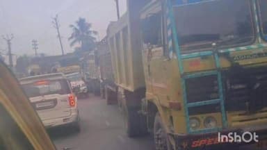 बिहटा: परेव-कनहोली मार्ग पर 20 घण्टे से लगा जाम, लोग हुए हलकान