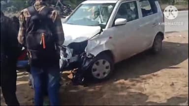 सैफई: अधियापुरा के पास दो कारों की आमने-सामने जोरदार भिडंत,घटना में कार सवार आंशिक रूप से हुए घायल