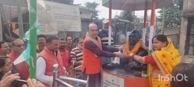 फारबिसगंज: फारबिसगंज में बीजेपी कार्यकर्ताओं ने बाबा साहेब डॉ भीमराव अम्बेडकर की पुण्यतिथि मनाई.