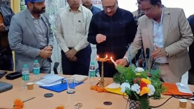 अररिया: जिला स्वास्थ्य समिति के सभागार में समुदाय को गंभीर रोगों के प्रभाव से मुक्त रखने के लिए एक दिवसीय कार्यशाला का आयोजन